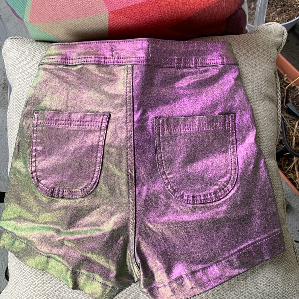 Metallic purple shorts. 76% cotton. Size S